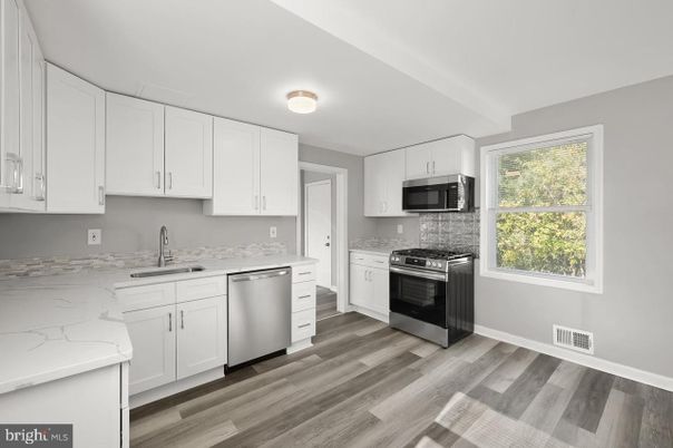 Interior, Kitchen, Stainless Steel Appliances, Wood Texture Flooring