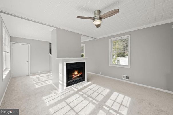 Empty room, Fireplace, Interior