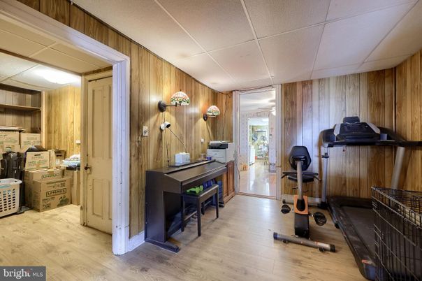 Fitness Equipment, Interior, Wood Texture Flooring, Wooden Walls