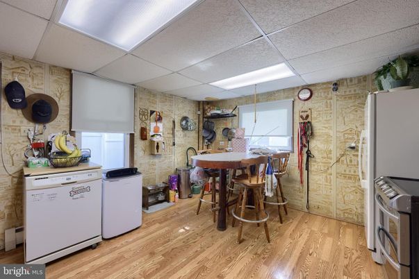 Dining room, Interior, Kitchen, Stone Walls, Wood Texture Flooring