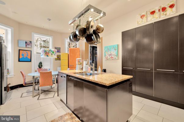 Dining room, Interior, Kitchen, Pendant Lights, Recessed Lighting