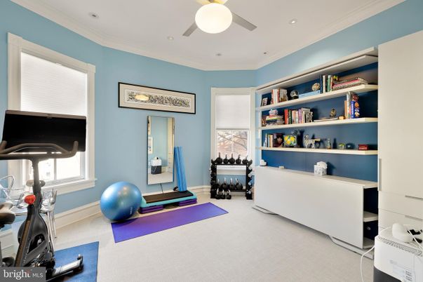 Fitness Equipment, Interior, Recessed Lighting