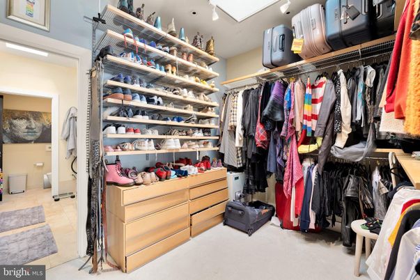 Interior, Walk-in Closets