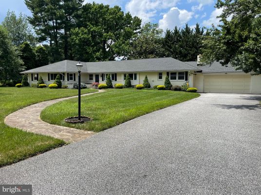Attached, Backyard, Exterior, Facade, Ranch