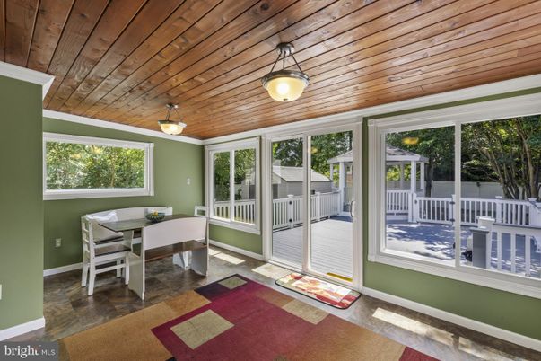 Dining room, Interior, Sun Room, Wooden Ceilings