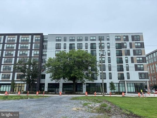 Exterior, Facade, Condo Building