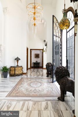 Chandelier, Interior, Marble