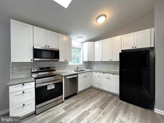 Interior, Kitchen, Stainless Steel Appliances, Wood Texture Flooring
