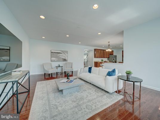Dining room, Interior, Kitchen, Living room, Pendant Lights, Recessed Lighting, Wood Texture Flooring