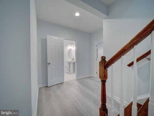 Bathroom, Interior, Recessed Lighting, Wood Texture Flooring