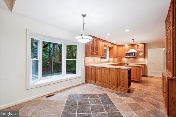 Interior, Kitchen, Pendant Lights, Recessed Lighting