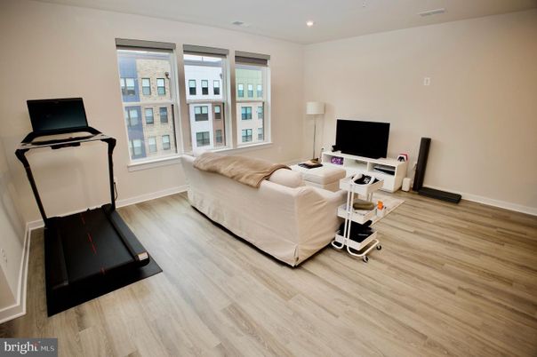 Fitness Equipment, Home Office, Interior, Living room, Recessed Lighting, Wood Texture Flooring