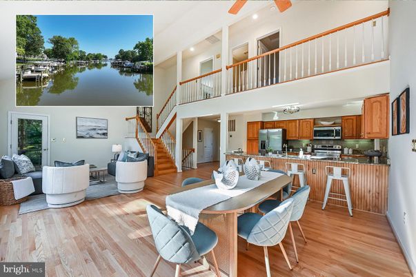 Dining room, Interior, Kitchen, Living room, Recessed Lighting, Stainless Steel Appliances, Wood Texture Flooring