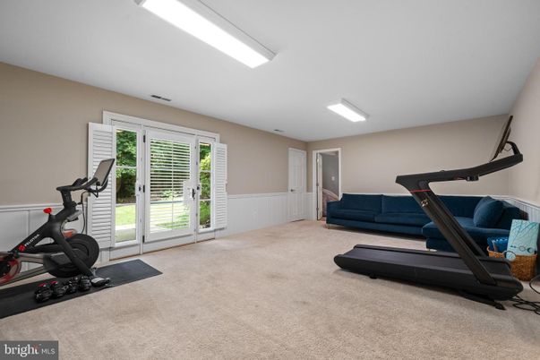 Fitness Equipment, Interior, Recessed Lighting