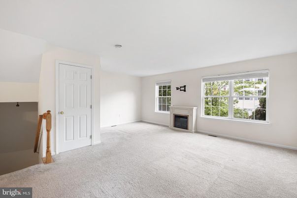 Empty room, Fireplace, Interior