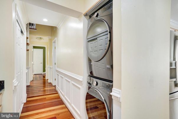 Interior, Recessed Lighting, Utility Closets, Washer, Wood Texture Flooring