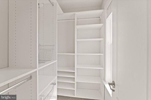 Interior, Walk-in Closets
