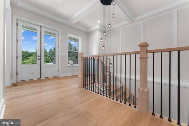 Interior, Pendant Lights, Recessed Lighting, Wood Texture Flooring