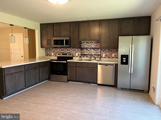 Interior, Kitchen, Stainless Steel Appliances