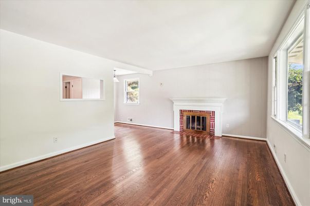 Empty room, Fireplace, Interior, Wood Texture Flooring