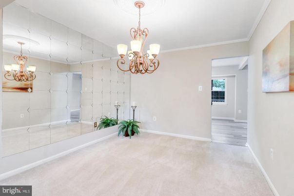 Chandelier, Empty room, Interior