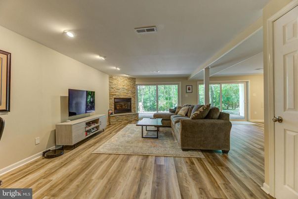 Fireplace, Interior, Living room, Recessed Lighting, Wood Texture Flooring