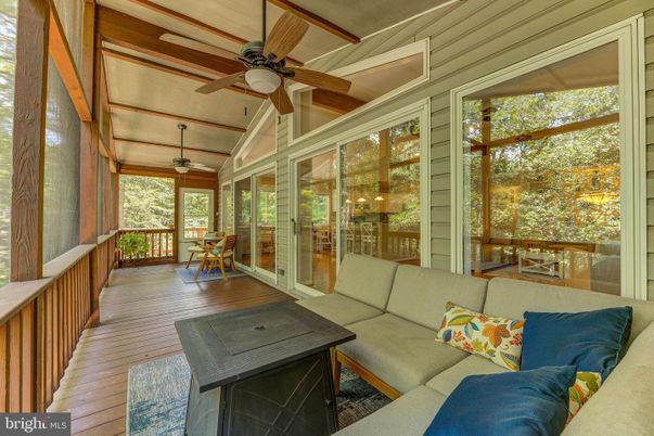 Interior, Living room, Sun Room, Wood Texture Flooring
