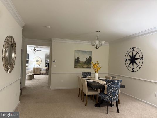 Chandelier, Dining room, Interior