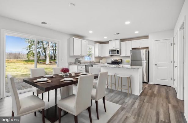 Dining room, Interior, Kitchen, Recessed Lighting, Stainless Steel Appliances, Wood Texture Flooring
