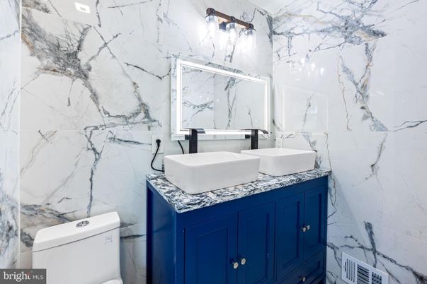 Bathroom, Interior, Marble Walls