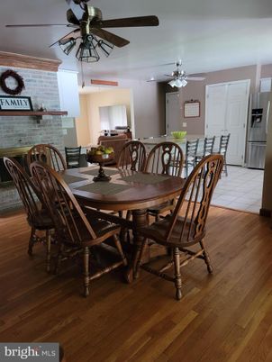 Dining room, Interior, Kitchen, Stone Walls, Wood Texture Flooring