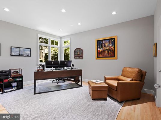 Home Office, Interior, Recessed Lighting, Wood Texture Flooring