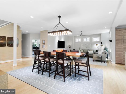 Dining room, Interior, Living room, Pendant Lights, Recessed Lighting, Wood Texture Flooring