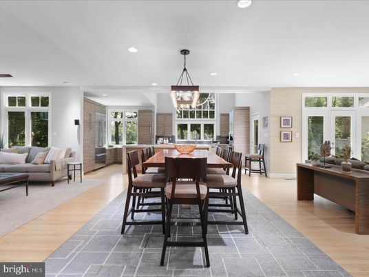 Dining room, Interior, Living room, Pendant Lights, Recessed Lighting, Wood Texture Flooring