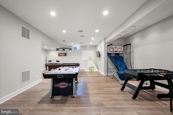Billiard Table, Game Room, Interior, Pendant Lights, Recessed Lighting, Wood Texture Flooring