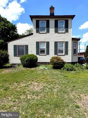 Backyard, Exterior, Facade, Georgian