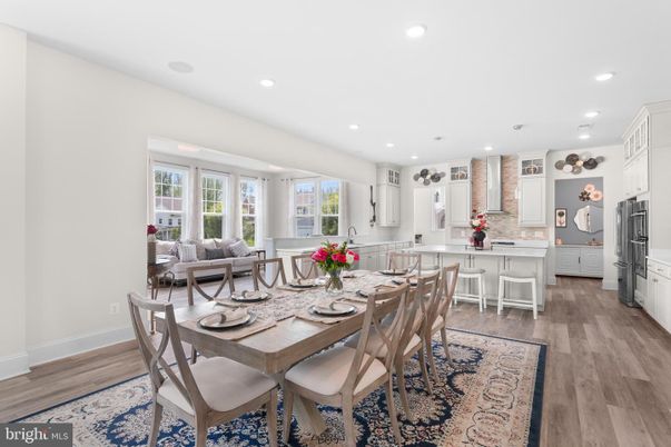 Dining room, Interior, Kitchen, Pendant Lights, Recessed Lighting, Wood Texture Flooring
