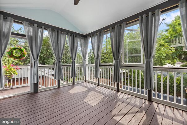 Interior, Sun Room, Wood Texture Flooring