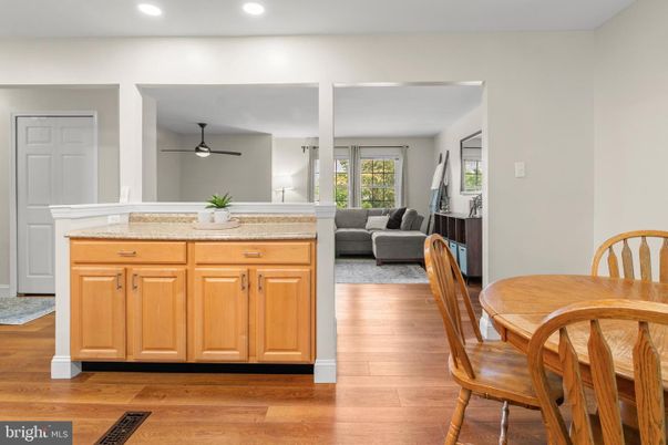 Dining room, Interior, Living room, Recessed Lighting, Wood Texture Flooring