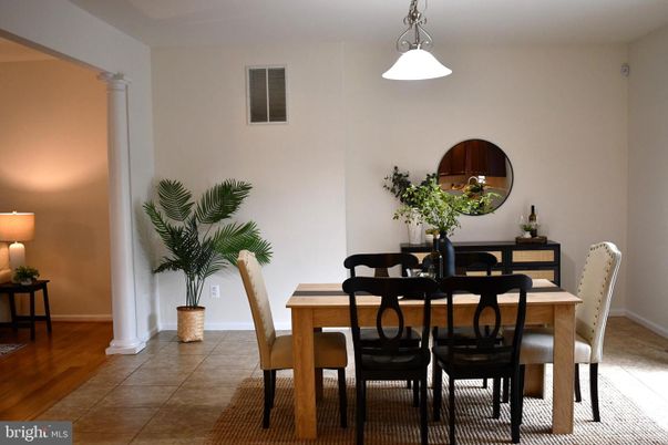 Dining room, Interior, Pendant Lights