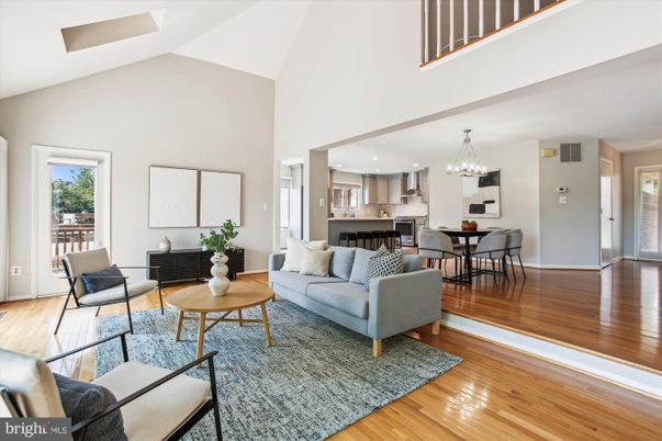 Chandelier, Dining room, Interior, Kitchen, Living room, Recessed Lighting, Wood Texture Flooring