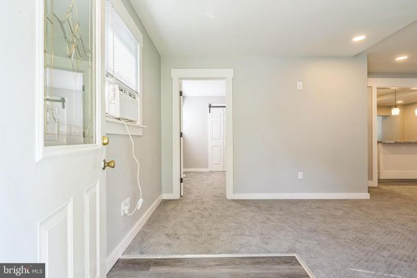 Interior, Recessed Lighting