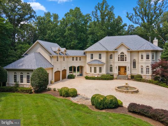 Attached, Backyard, Exterior, Facade, French Provincial