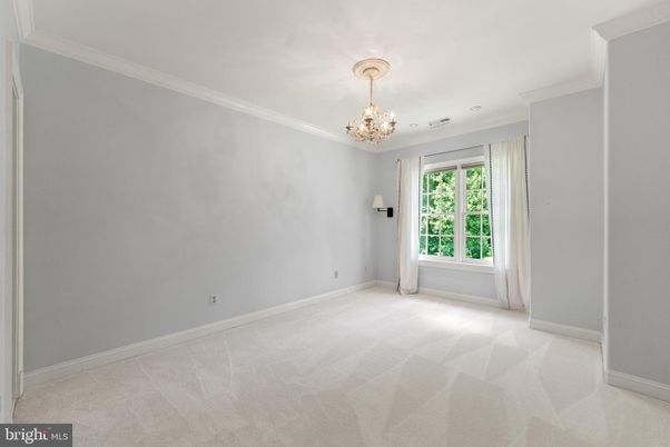 Chandelier, Empty room, Interior