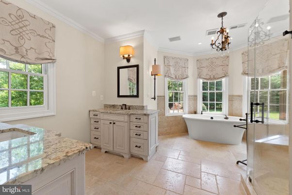 Bathroom, Dual Sink Vanities, Free Standing Baths, Interior, Recessed Lighting