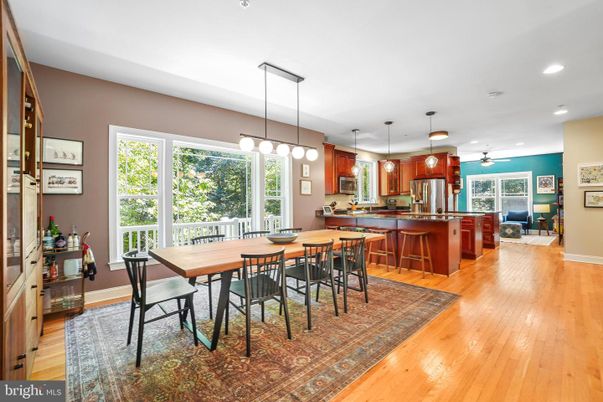 Dining room, Interior, Kitchen, Pendant Lights, Recessed Lighting, Wood Texture Flooring