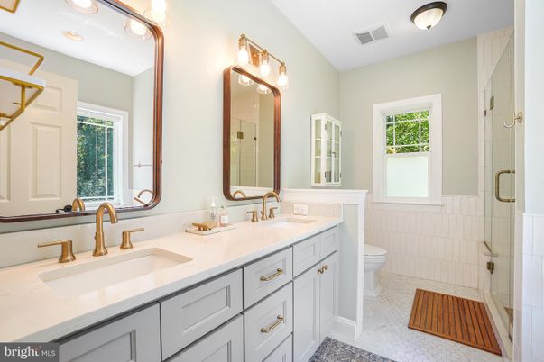 Bathroom, Dual Sink Vanities, Glass Shower, Interior