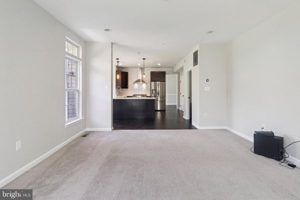 Empty room, Interior, Kitchen, Pendant Lights, Recessed Lighting, Stainless Steel Appliances