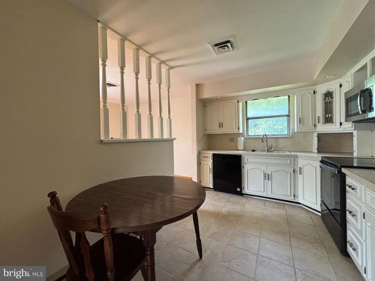 Dining room, Interior, Kitchen