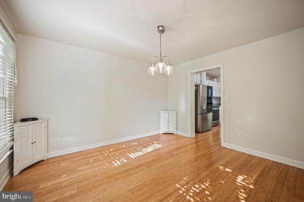 Empty room, Interior, Kitchen, Pendant Lights, Wood Texture Flooring